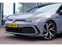 Volkswagen Golf 1.5 eTSI R-Line | Automaat | CarPlay| Vol opties | Digitaal | 18 inch | Dealerauto | Inruil mogelijk