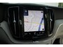 Volvo XC60 T6 AWD Recharge Inscription | Panoramadak met schuif-/kantelfunctie | Premium audio by Harman Kardon | Verwarmbare voorstoelen en stuurwiel | Adaptive Cruise Control & Pilot Assist | Park Assist voor en achter & Camera achter |