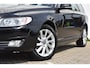 Volvo V70 2.0 T4 Classic Edition Intellisafe | Schuifdak | Trekhaak | Standkachel | Spoiler | Dealer Onderhouden!