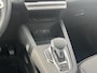 Renault Captur 1.3 mild hybrid 160 techno Automaat / Pack Comfort / Navigatie via Apple Carplay of Android Auto / Achteruitrijcamera / Stuur- en Stoelverwarming / Adaptief CC / Keyless Entry/Start / Climate control / Draadloze telefoon lader /