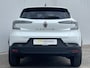 Renault Captur 1.3 mild hybrid 160 techno Automaat / Pack Comfort / Navigatie via Apple Carplay of Android Auto / Achteruitrijcamera / Stuur- en Stoelverwarming / Adaptief CC / Keyless Entry/Start / Climate control / Draadloze telefoon lader /