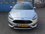 Ford Focus 1.0 ST-Line|5 deurs|airco|verwarmde voorruit, stoelen, stuur|boordcomputer|cruise control