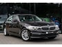 BMW 5-Serie 530i - SCHUIFDAK - TREKHAAK - LED - DEALER ONDERHOUDEN