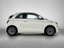 Fiat 500 EV Urban 42 kWh 118 pk | Navigatie | Accu 98% | Panoramadak | LED Dagrijverlichting | Lederen Stuurwiel | Keyless Start | DAB Ontvanger | Climate Control | Cruise Control | 16" Lichtmetalen Velgen | Apple Carplay/Android Auto |