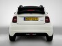 Fiat 500 EV Urban 42 kWh 118 pk | Navigatie | Accu 98% | Panoramadak | LED Dagrijverlichting | Lederen Stuurwiel | Keyless Start | DAB Ontvanger | Climate Control | Cruise Control | 16" Lichtmetalen Velgen | Apple Carplay/Android Auto |