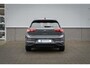 Volkswagen Golf Life Edition eHybrid | 'App-Connect' draadloze smartphone integratie | Achterbank in ongelijke delen neerklapbaar incl. middenarmsteun en doorlaadmogelijkheid | Afstandscontrolesysteem (Front Assist)