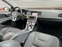 Volvo V60 1.5 T3 Polar+ December Actie van €17950 voor €16950 | Automaat | Trekhaak | Stuurverwarming | Voor + Achter Stoelverwarming |