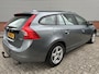 Volvo V60 1.5 T3 Polar+ December Actie van €17950 voor €16950 | Automaat | Trekhaak | Stuurverwarming | Voor + Achter Stoelverwarming |