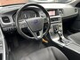 Volvo V60 1.5 T3 Polar+ December Actie van €17950 voor €16950 | Automaat | Trekhaak | Stuurverwarming | Voor + Achter Stoelverwarming |