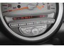 MINI One Mini 1.4 Business Line Cruise control/Airco/Radio-CD speler/Multifunctioneel stuurwiel/Elektrische ramen/Elektrisch verstelbare spiegels/17'' Lichtmetalen velgen.