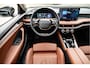 Skoda Superb Combi 1.5 TSI PHEV Laurin & Klement | HUD | Leder | Adapt. Cruise | DCC | Matrix LED | Canton Audio