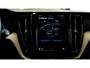 Volvo XC60 2.0 T6 AWD 250kW/340pk Aut8 Plug-in hybrid Inscription PANORAMADAK + HARMAN/KARDON + ADAPT.CRUISE + PILOT ASSIST + LANE ASSIST + 360 CAMERA + STOEL-&STUURVERWARMING + LANE ASSIST + GOOGLE DASH + PARKSENSOREN V&A + 21" LM-VELGEN!!