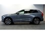Volvo XC60 2.0 T6 AWD 250kW/340pk Aut8 Plug-in hybrid Inscription PANORAMADAK + HARMAN/KARDON + ADAPT.CRUISE + PILOT ASSIST + LANE ASSIST + 360 CAMERA + STOEL-&STUURVERWARMING + LANE ASSIST + GOOGLE DASH + PARKSENSOREN V&A + 21" LM-VELGEN!!