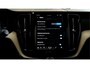 Volvo XC60 2.0 T6 AWD 250kW/340pk Aut8 Plug-in hybrid Inscription PANORAMADAK + HARMAN/KARDON + ADAPT.CRUISE + PILOT ASSIST + LANE ASSIST + 360 CAMERA + STOEL-&STUURVERWARMING + LANE ASSIST + GOOGLE DASH + PARKSENSOREN V&A + 21" LM-VELGEN!!