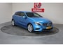 Mercedes-Benz A-klasse 180 Prestige Comfort, Unieke kleur, Navigatie, Telefoon, Half leer, Cruise control, Airco, Parkeersensoren, Xenon, 17 inch, 3 maanden garantie
