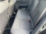 Toyota Yaris 1.5 Hybrid Active Camera, Clima & Adaptive Cruise Control Bi-Tone Velgen + € 950,-