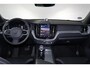 Volvo XC60 T6 Recharge AWD Ultra Black Edition - LONG RANGE - Panorama/schuifdak - IntelliSafe Assist & Surround - 360º Camera - Harman/Kardon audio - Adaptieve LED koplampen - Verwarmde voorstoelen & stuur - Parkeersensoren voor & achter - Elektr. bedienb. voorstoelen met geheugen - Head up display - Draadloze tel. lader - Extra getint glas - 21' LMV