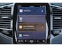Volvo XC90 T8 Recharge AWD Plus Bright - LONG RANGE - Panorama/schuifdak - IntelliSafe Assist & Surround - 360º Camera - Harman/Kardon audio - Adaptieve LED koplampen - Verwarmde voorstoelen, stuur & achterbank - Parkeersensoren voor & achter - Elektr. bedienb. voorstoelen met geheugen - Head up display - Draadloze tel. lader - Extra getint glas - 20' LMV