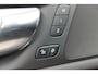 Volvo V60 T6 350PK Automaat Plug-in hybrid AWD Plus Dark Long Range / Google infotainment / Cruise Control / Lederen bekleding / Keyless entry / Elektrisch bedienbare voorstoelen met geheugen / Verwarmbare voorstoelen