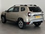 Dacia Duster 1.0 TCe 100 Prestige | Navigatie | Climate Control | Cruise Control | Lichtmetalen velgen 17" | Parkeersensoren en achteruitrijcamera