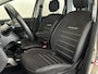 Dacia Duster 1.0 TCe 100 Prestige | Navigatie | Climate Control | Cruise Control | Lichtmetalen velgen 17" | Parkeersensoren en achteruitrijcamera