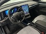 Renault Megane E-Tech Techno 220 Comfort Range 60 kWh | Pack Winter | Pack Advanced Drive Assist | Van: € 43.059,- nu rijklaar voor: € 39.445,-