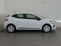 Renault Clio 1.0 TCe 90 Evolution | Pack Navigation | Achteruitrijcamera | Van: € 26.359,- nu rijklaar voor: € 24.359,-
