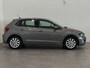 Volkswagen Polo 1.0 TSI Highline | Navigatie | Climate Control | Cruise Control | Draadloze telefoonlader | Apple Carplay/Android Auto | 1e eigenaar!