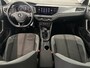 Volkswagen Polo 1.0 TSI Highline | Navigatie | Climate Control | Cruise Control | Draadloze telefoonlader | Apple Carplay/Android Auto | 1e eigenaar!