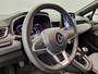 Renault Clio 1.0 TCe 90 Techno | Navigatie 9,3" | Climate Control | Cruise Control | Draadloze telefoonlader | Lichtmetalen velgen 17" | Parkeersensoren achter en achteruitrijcamera