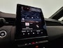 Renault Clio 1.0 TCe 90 Techno | Navigatie 9,3" | Climate Control | Cruise Control | Draadloze telefoonlader | Lichtmetalen velgen 17" | Parkeersensoren achter en achteruitrijcamera