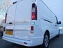 Renault Trafic E-Tech T29 L2H1 Advance 52 kWh Renault Trafic E-Tech T29 L2H1 52 kWh Bestel / Automaat / Navigatie / Parkeersensoren + Camera / Airco / 3 Persoons / Lat-om-lat / Cruise Control