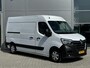 Renault Master 2.3 dCi 135 T35 L2H2 Work Edition | NL AUTO | AIRCO | NAVIGATIE | PARKEER SENSOREN VOOR + ACHTER | CAMERA | SIDE BARS | TREKHAAK |