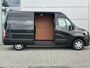 Renault Master T35 2.3 dCi 135 L2H2 Work Edition | AIRCO | CRUISE CONTROL | TREKHAAK | NAVIGATIE | PARKEER CAMERA |