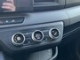 Renault Master T35 2.0 dCi 130 L2H2 Advance | VOORRAAD | BPM VRIJ | DIRECT RIJDEN | KORTING | RIJKLAAR PRIJS |