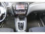 Nissan Qashqai 1.2 N-Connecta | Panoramadak | Trekhaak | 360° camera | Navigatie |
