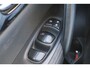 Nissan Qashqai 1.2 N-Connecta | Panoramadak | Trekhaak | 360° camera | Navigatie |