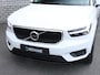 Volvo XC40 2.0 T4 | Trekhaak wegklapbaar | Cruise Control | Parkeersensoren | El. achterklep | Navigatie