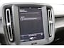 Volvo XC40 2.0 T4 | Trekhaak wegklapbaar | Cruise Control | Parkeersensoren | El. achterklep | Navigatie