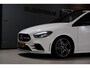 Mercedes-Benz B-klasse 180 *AMG Pack* Panoramadak/Navi/Camera/Diamond Gril/'18LMV