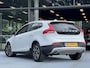 Volvo V40 Cross Country 1.5 T3 Edition+ | Navigatie | Parkeersensoren achter | Stoelverwarming |