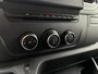 Renault Master T35 2.3 dCi 135 L2H2 Work Edition | Cruise Control | Achteruitrijcamera en sensoren | Navigatie | Blind Spot Monitor