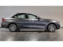 BMW 3-Serie 320i High Executive Edition | Harman Kardon | 18 inch | Sportline | Executive |