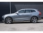 Volvo XC60 T5 Automaat R-Design | Verwarmbare voorstoelen | Parkeercamera | DAB+ | Apple Carplay/Android auto | Keyless entry | Elektrische achterklep | Sportonderstel | Navigatie | Alarm klasse 3 | BLIS