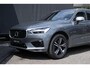 Volvo XC60 T5 Automaat R-Design | Parkeercamera | DAB+ | Apple Carplay | Alarm klasse 3 | BLIS | Lighting Pack | Full Map navigatie |
