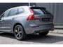 Volvo XC60 T5 Automaat R-Design | Verwarmbare voorstoelen | Parkeercamera | DAB+ | Apple Carplay/Android auto | Keyless entry | Elektrische achterklep | Sportonderstel | Navigatie | Alarm klasse 3 | BLIS