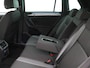 Volkswagen Tiguan 1.4 TSI eHybrid Life | Navigatie | Trekhaak | 360 Camera | Head-Up Display | Stuur-/Stoelverwarming | ACC |