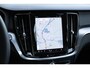 Volvo V60 B3 MILD HYBRID AUT. ESSENTIAL EDITION | | Google Maps navigatie | Trekhaak, semi elektrisch inklapbaar | Verwarmbare voorstoelen | Verwarmbaar stuurwiel | Buitenste achterstoelen verwarmbaar | Adapt. Cruise Control | LED |