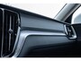 Volvo V60 B3 MILD HYBRID AUT. ESSENTIAL EDITION | | Google Maps navigatie | Trekhaak, semi elektrisch inklapbaar | Verwarmbare voorstoelen | Verwarmbaar stuurwiel | Buitenste achterstoelen verwarmbaar | Adapt. Cruise Control | LED |