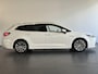 Toyota Corolla Touring Sports 1.8 Hybrid Executive STOELVERWARMING | ACHTERUITRIJCAMERA | PARKEERSENSOREN VOOR-/ACHTER |  BLIS